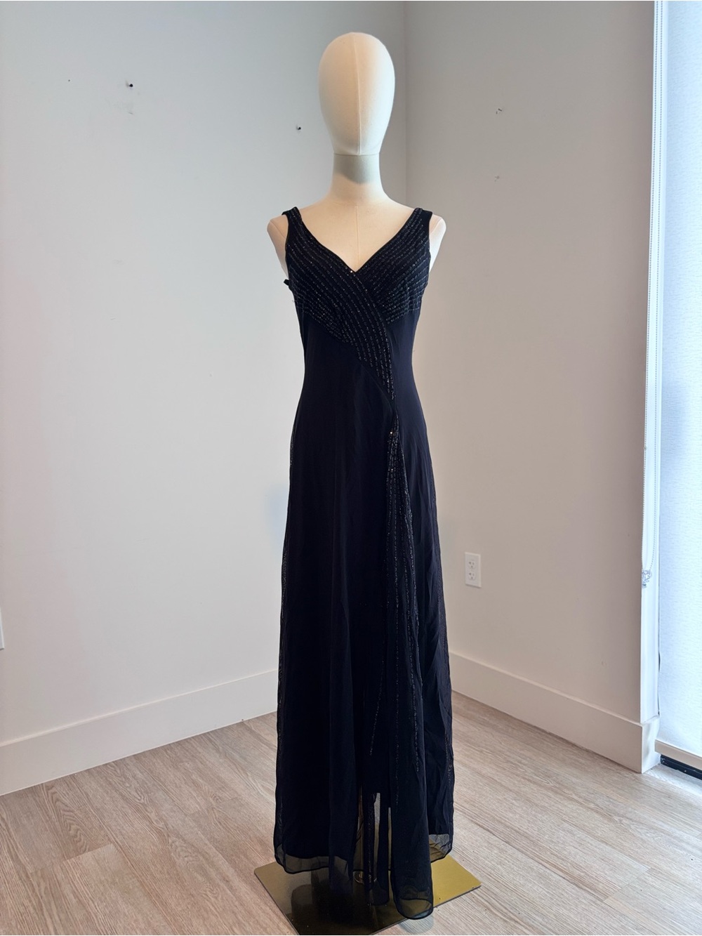 Vintage Bari Jay Black Beaded Mesh Overlay V-Neck Formal Gown Dress Sz 6
